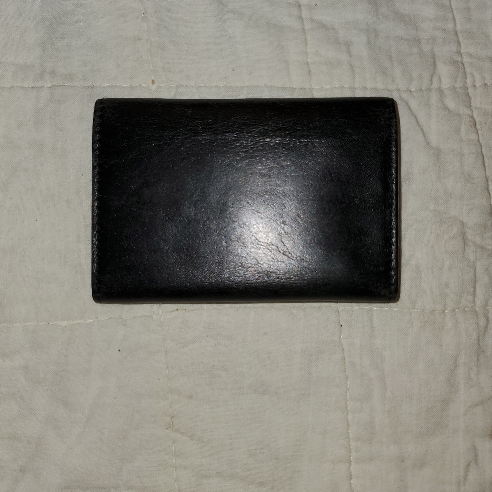 Gucci Key Case - Picture 2 of 6